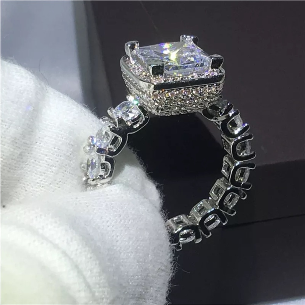 New wedding engagement ring - Picture 4 of 7